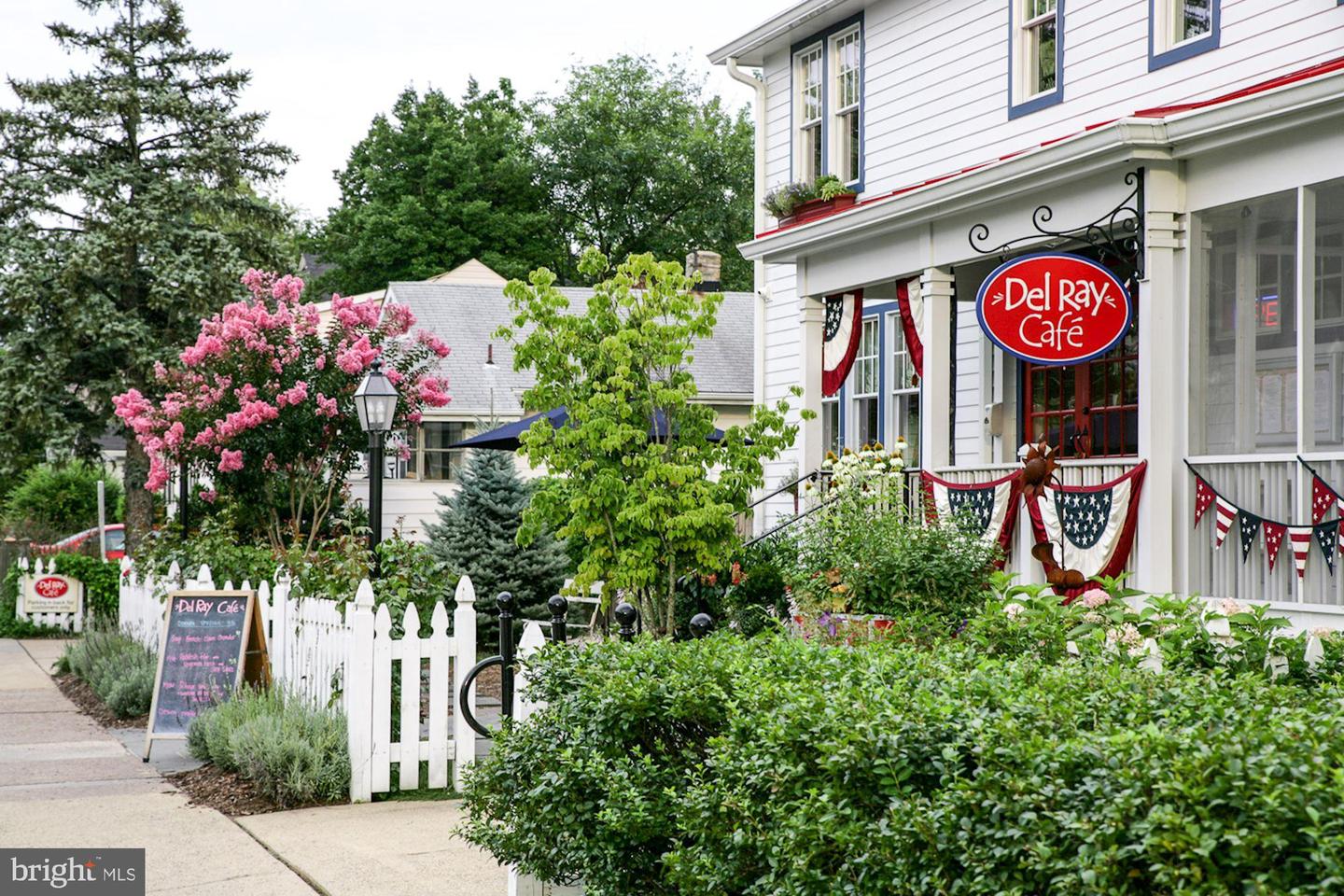 2102 MAIN LINE BLVD, ALEXANDRIA, Virginia 22301, 5 Bedrooms Bedrooms, ,4 BathroomsBathrooms,Residential,For sale,2102 MAIN LINE BLVD,VAAX2054326 MLS # VAAX2054326