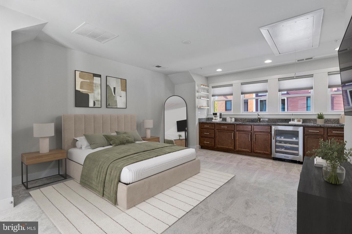 2102 MAIN LINE BLVD, ALEXANDRIA, Virginia 22301, 5 Bedrooms Bedrooms, ,4 BathroomsBathrooms,Residential,For sale,2102 MAIN LINE BLVD,VAAX2054326 MLS # VAAX2054326