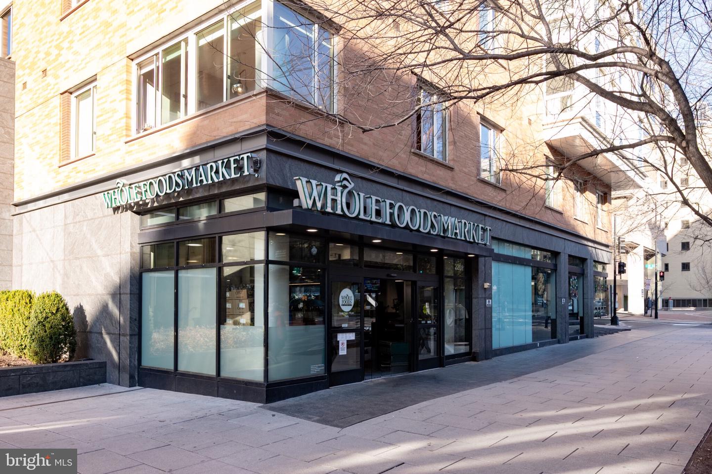 1200 23RD ST NW #910, WASHINGTON, District Of Columbia 20037, 2 Bedrooms Bedrooms, ,2 BathroomsBathrooms,Residential,For sale,1200 23RD ST NW #910,DCDC2247032 MLS # DCDC2247032