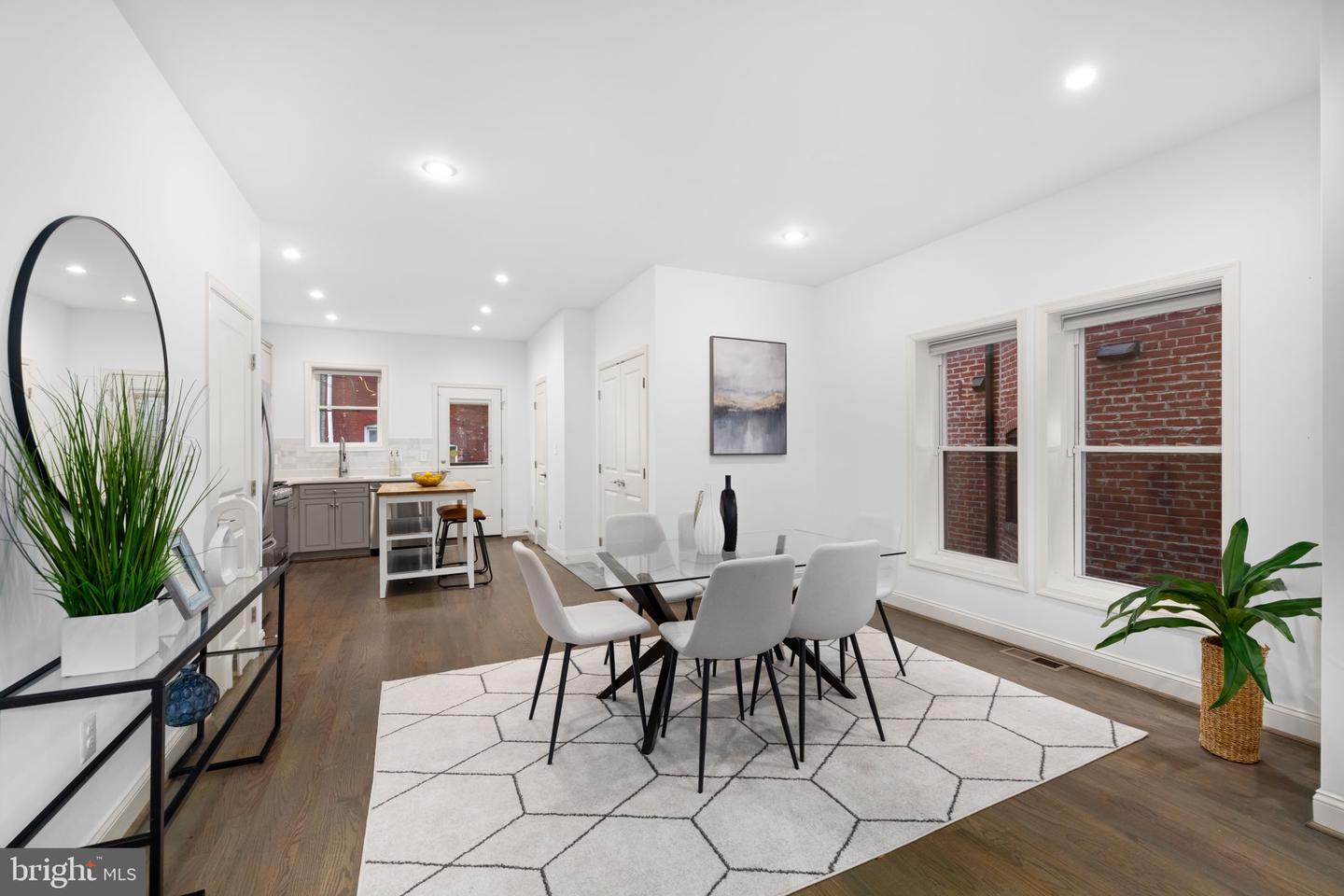 758 GRESHAM PL NW, WASHINGTON, District Of Columbia 20001, 4 Bedrooms Bedrooms, ,3 BathroomsBathrooms,Residential,For sale,758 GRESHAM PL NW,DCDC2247064 MLS # DCDC2247064