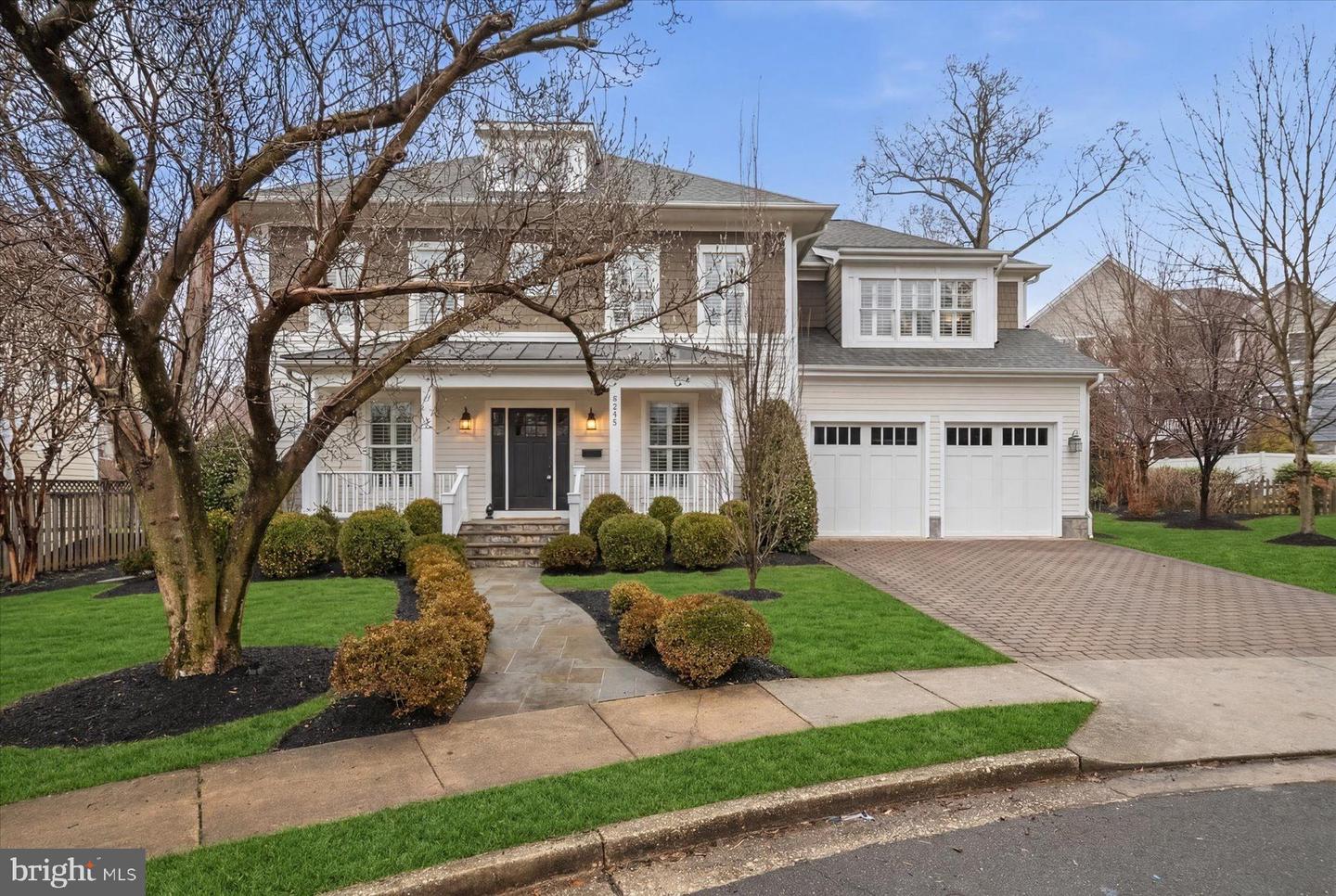 5215 31ST RD N, ARLINGTON, Virginia 22207, 5 Bedrooms Bedrooms, ,4 BathroomsBathrooms,Residential,For sale,5215 31ST RD N,VAAR2069120 MLS # VAAR2069120