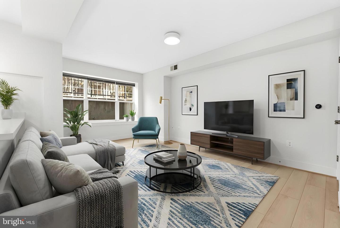 4226 7TH ST NW #101, WASHINGTON, District Of Columbia 20011, 2 Bedrooms Bedrooms, ,1 BathroomBathrooms,Residential,For sale,4226 7TH ST NW #101,DCDC2247126 MLS # DCDC2247126