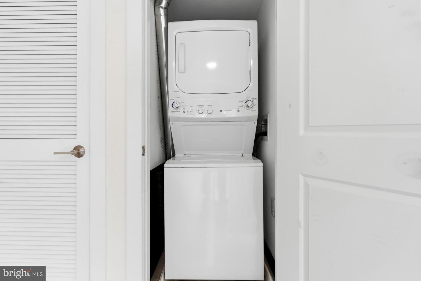 4226 7TH ST NW #101, WASHINGTON, District Of Columbia 20011, 2 Bedrooms Bedrooms, ,1 BathroomBathrooms,Residential,For sale,4226 7TH ST NW #101,DCDC2247126 MLS # DCDC2247126