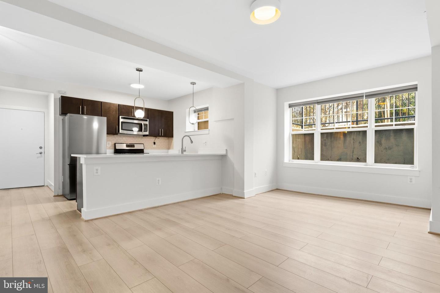 4226 7TH ST NW #101, WASHINGTON, District Of Columbia 20011, 2 Bedrooms Bedrooms, ,1 BathroomBathrooms,Residential,For sale,4226 7TH ST NW #101,DCDC2247126 MLS # DCDC2247126