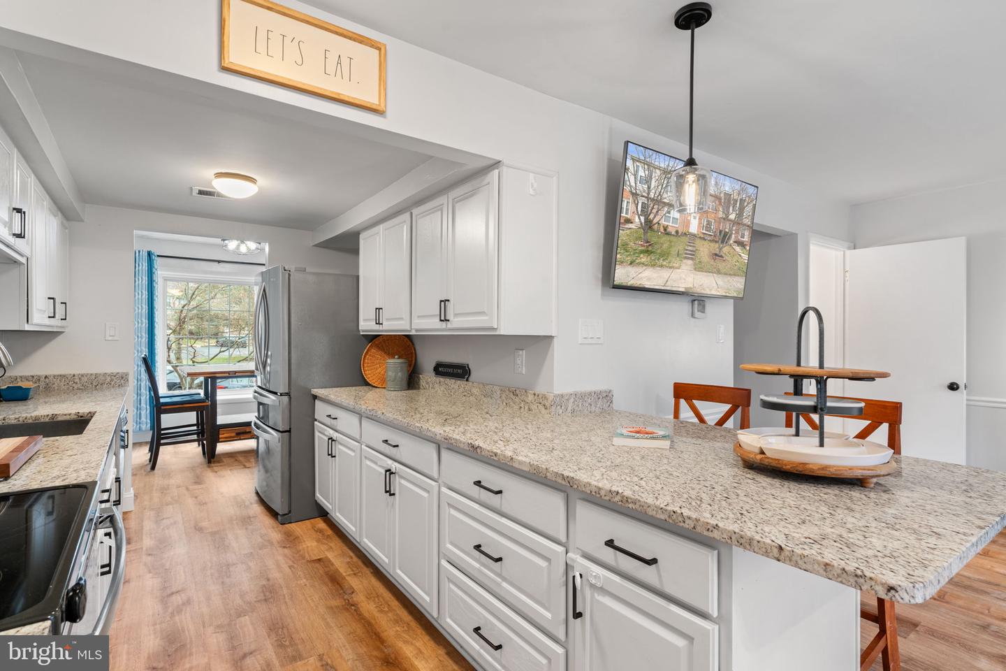 6404 PATIENCE CT, ALEXANDRIA, Virginia 22315, 3 Bedrooms Bedrooms, 12 Rooms Rooms,3 BathroomsBathrooms,Residential,For sale,6404 PATIENCE CT,VAFX2292116 MLS # VAFX2292116