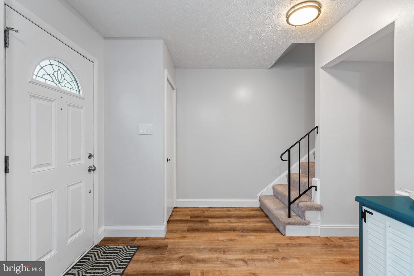 6404 PATIENCE CT, ALEXANDRIA, Virginia 22315, 3 Bedrooms Bedrooms, 12 Rooms Rooms,3 BathroomsBathrooms,Residential,For sale,6404 PATIENCE CT,VAFX2292116 MLS # VAFX2292116