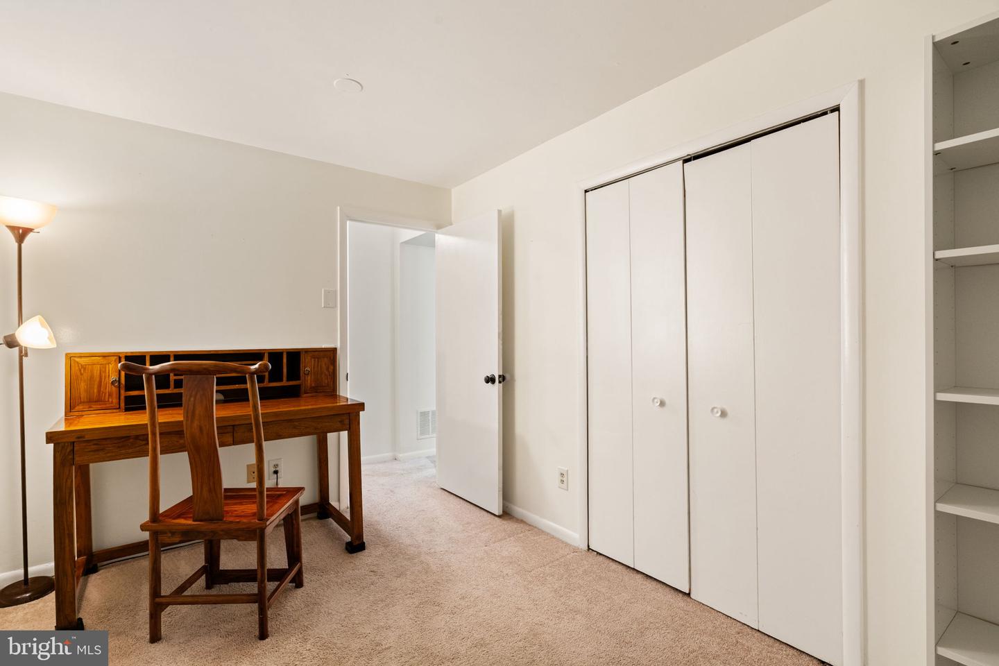 6404 PATIENCE CT, ALEXANDRIA, Virginia 22315, 3 Bedrooms Bedrooms, 12 Rooms Rooms,3 BathroomsBathrooms,Residential,For sale,6404 PATIENCE CT,VAFX2292116 MLS # VAFX2292116