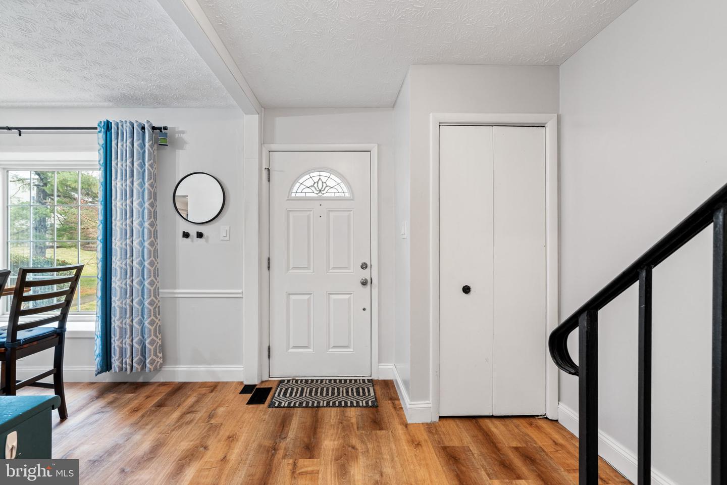 6404 PATIENCE CT, ALEXANDRIA, Virginia 22315, 3 Bedrooms Bedrooms, 12 Rooms Rooms,3 BathroomsBathrooms,Residential,For sale,6404 PATIENCE CT,VAFX2292116 MLS # VAFX2292116