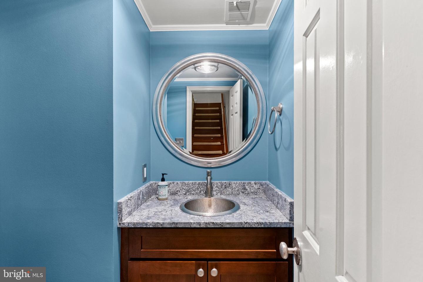 10441 CARRIAGEPARK CT, FAIRFAX, Virginia 22032, 3 Bedrooms Bedrooms, ,2 BathroomsBathrooms,Residential,For sale,10441 CARRIAGEPARK CT,VAFX2292124 MLS # VAFX2292124