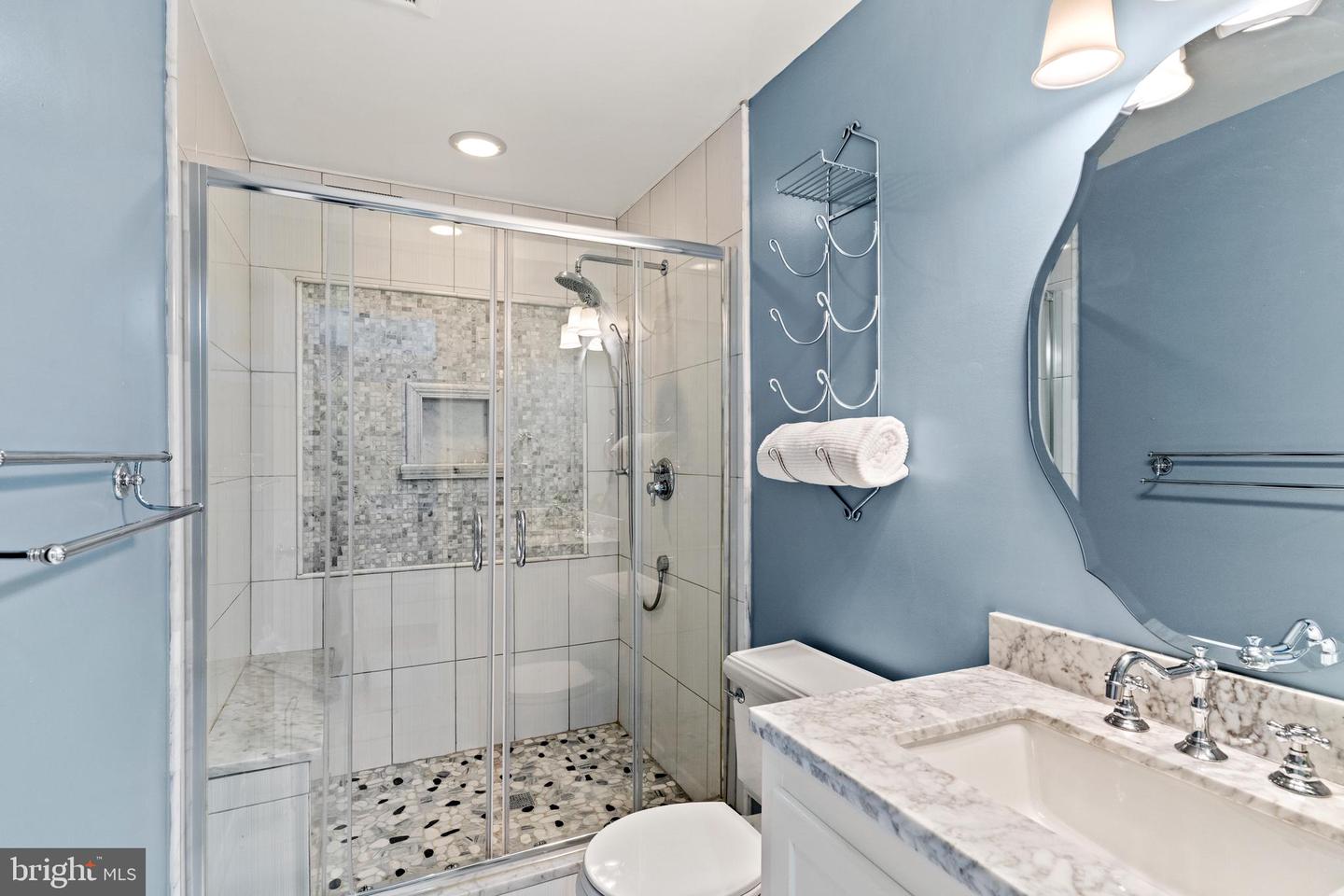 10441 CARRIAGEPARK CT, FAIRFAX, Virginia 22032, 3 Bedrooms Bedrooms, ,2 BathroomsBathrooms,Residential,For sale,10441 CARRIAGEPARK CT,VAFX2292124 MLS # VAFX2292124