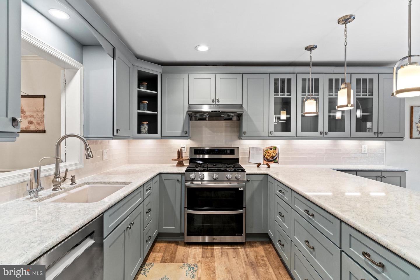 10441 CARRIAGEPARK CT, FAIRFAX, Virginia 22032, 3 Bedrooms Bedrooms, ,2 BathroomsBathrooms,Residential,For sale,10441 CARRIAGEPARK CT,VAFX2292124 MLS # VAFX2292124