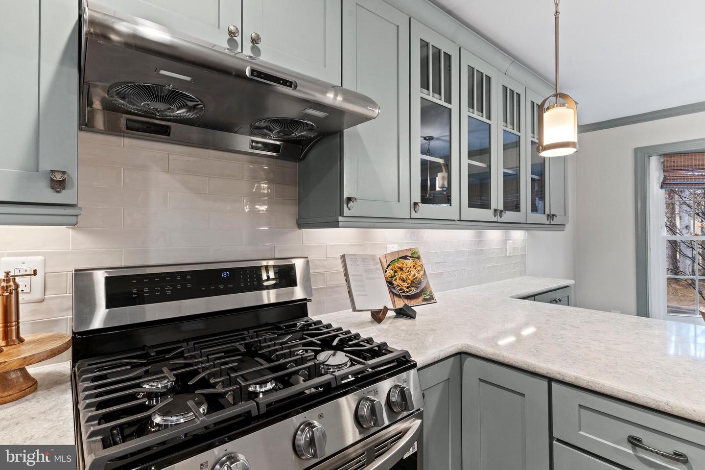 10441 CARRIAGEPARK CT, FAIRFAX, Virginia 22032, 3 Bedrooms Bedrooms, ,2 BathroomsBathrooms,Residential,For sale,10441 CARRIAGEPARK CT,VAFX2292124 MLS # VAFX2292124