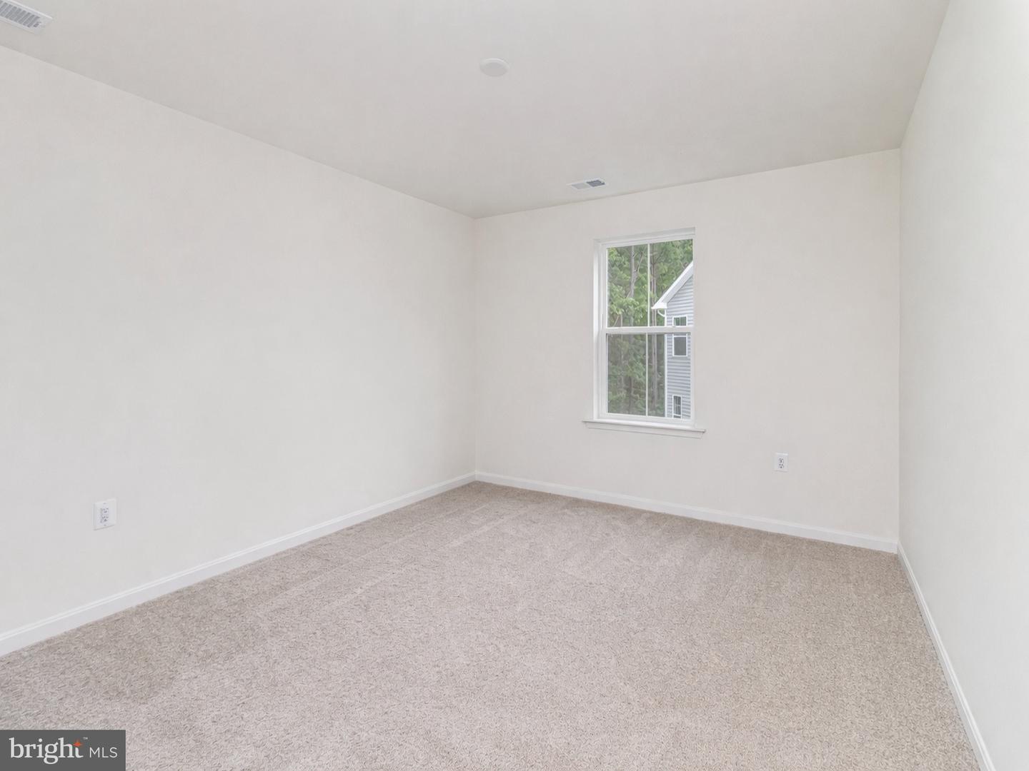 7119 RESOLUTION WAY, RUTHER GLEN, Virginia 22546, 4 Bedrooms Bedrooms, ,3 BathroomsBathrooms,Residential,For sale,7119 RESOLUTION WAY,VACV2009568 MLS # VACV2009568