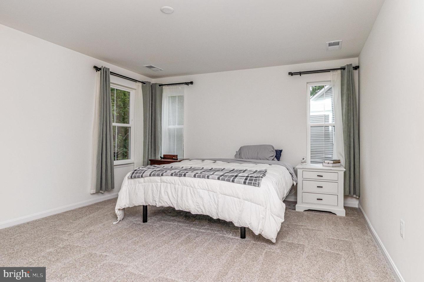 7119 RESOLUTION WAY, RUTHER GLEN, Virginia 22546, 4 Bedrooms Bedrooms, ,3 BathroomsBathrooms,Residential,For sale,7119 RESOLUTION WAY,VACV2009568 MLS # VACV2009568