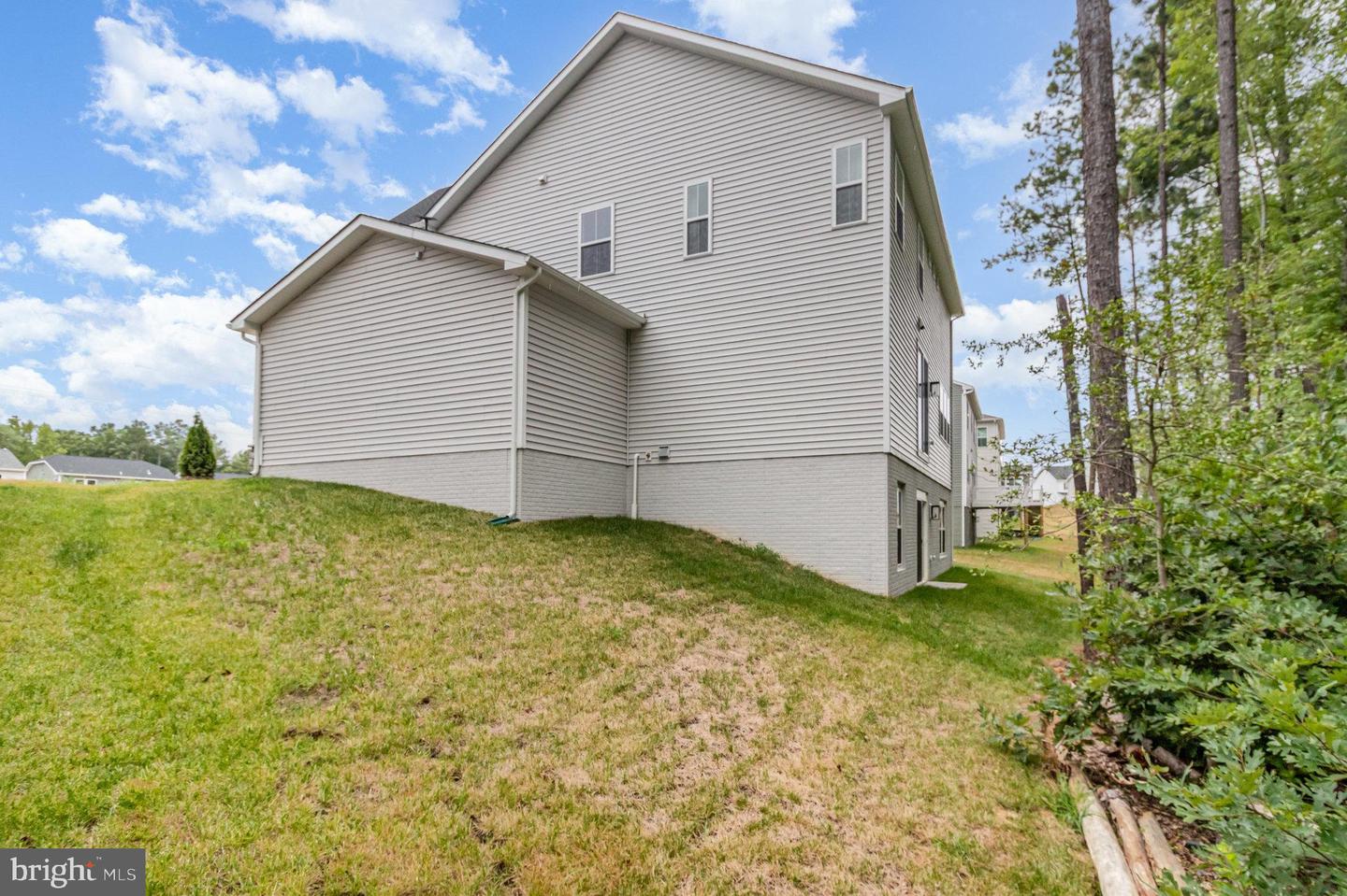 7119 RESOLUTION WAY, RUTHER GLEN, Virginia 22546, 4 Bedrooms Bedrooms, ,3 BathroomsBathrooms,Residential,For sale,7119 RESOLUTION WAY,VACV2009568 MLS # VACV2009568