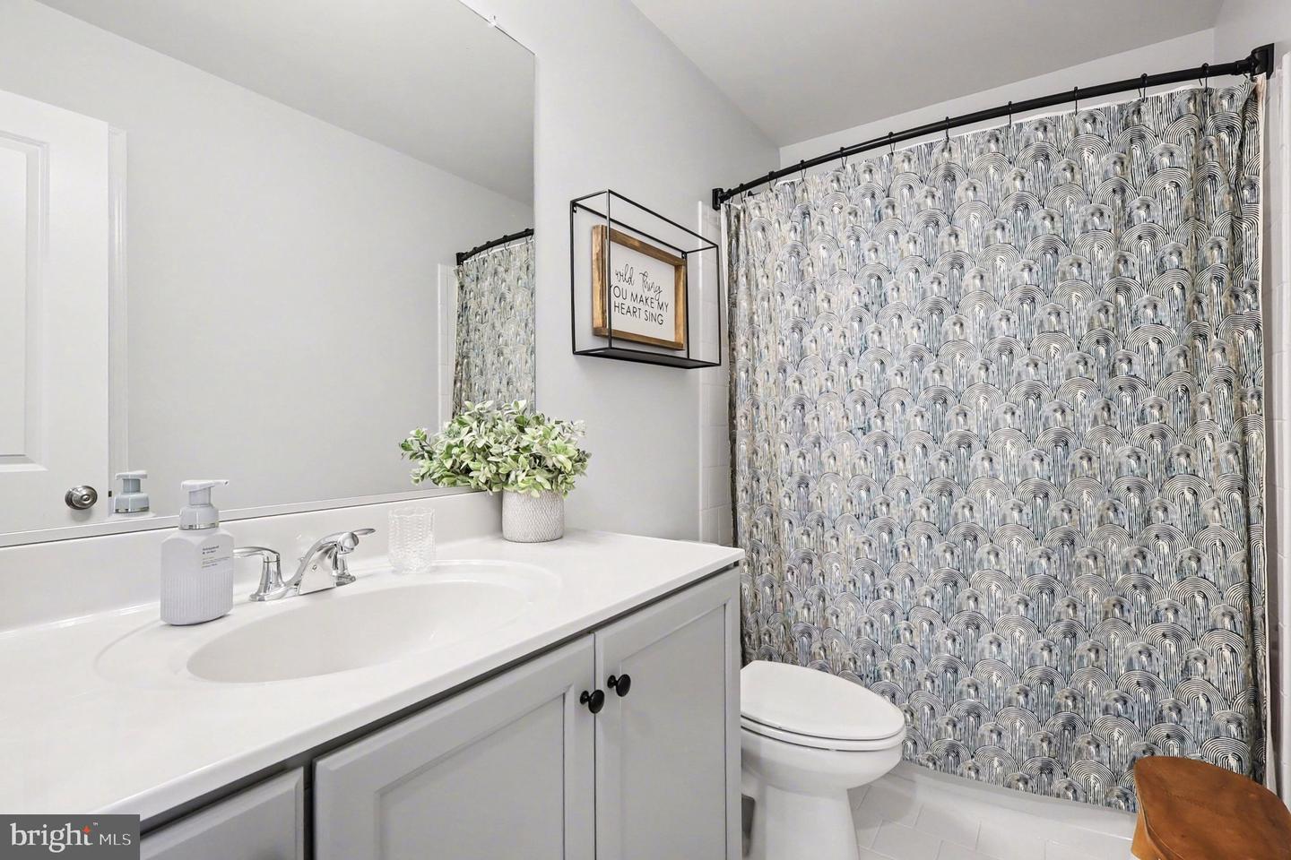 9142 WYCHE KNOLL LN, MANASSAS, Virginia 20110, 3 Bedrooms Bedrooms, ,2 BathroomsBathrooms,Residential,For sale,9142 WYCHE KNOLL LN,VAPW2112982 MLS # VAPW2112982