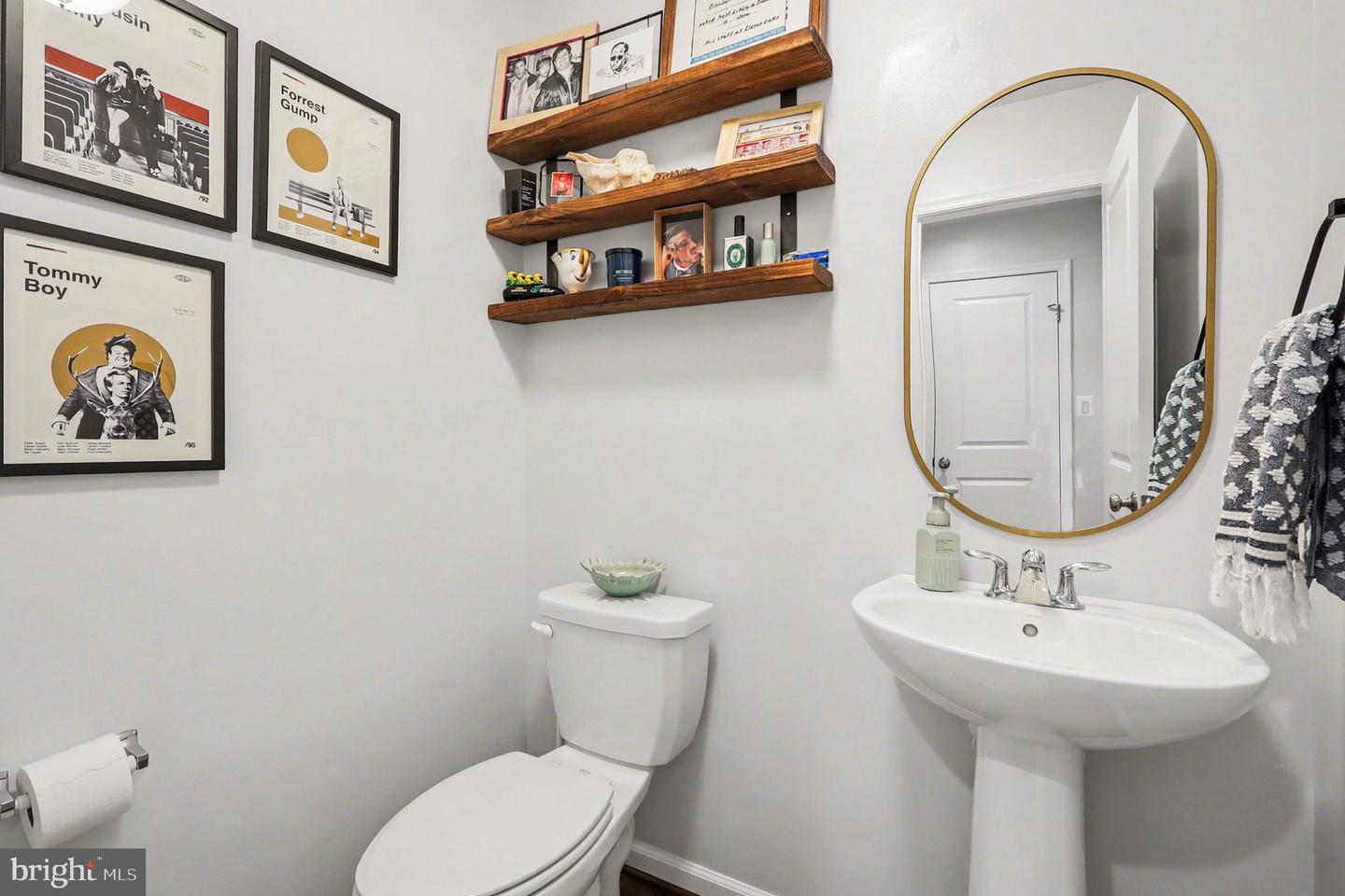 9142 WYCHE KNOLL LN, MANASSAS, Virginia 20110, 3 Bedrooms Bedrooms, ,2 BathroomsBathrooms,Residential,For sale,9142 WYCHE KNOLL LN,VAPW2112982 MLS # VAPW2112982