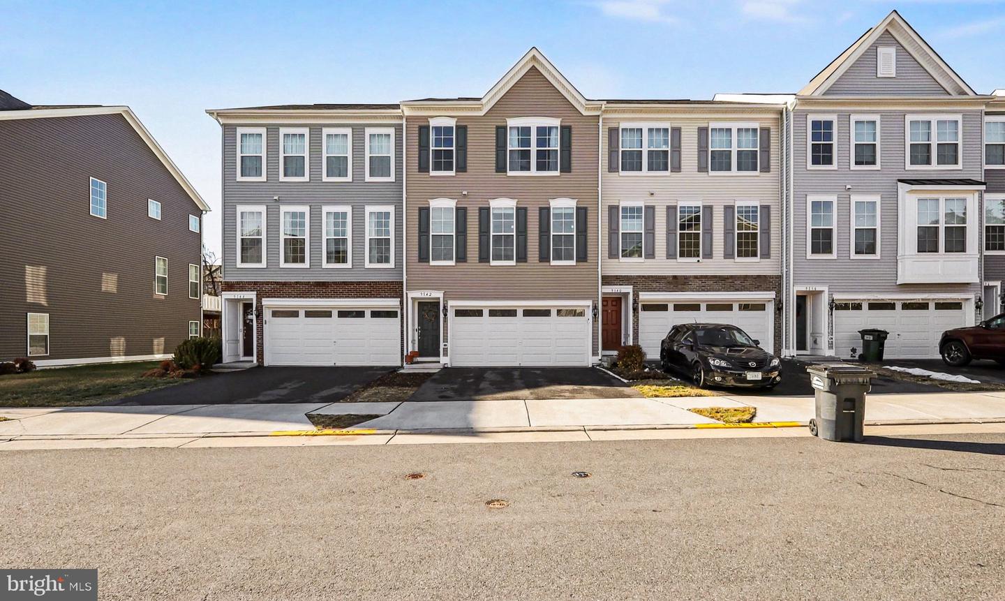 9142 WYCHE KNOLL LN, MANASSAS, Virginia 20110, 3 Bedrooms Bedrooms, ,2 BathroomsBathrooms,Residential,For sale,9142 WYCHE KNOLL LN,VAPW2112982 MLS # VAPW2112982