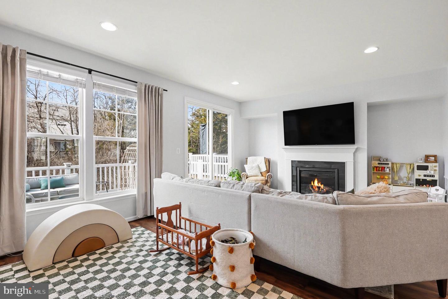 9142 WYCHE KNOLL LN, MANASSAS, Virginia 20110, 3 Bedrooms Bedrooms, ,2 BathroomsBathrooms,Residential,For sale,9142 WYCHE KNOLL LN,VAPW2112982 MLS # VAPW2112982