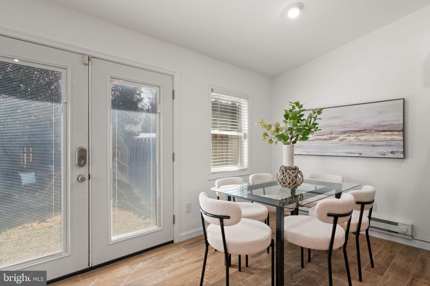 5939 MONTICELLO RD, ALEXANDRIA, Virginia 22303, 3 Bedrooms Bedrooms, ,2 BathroomsBathrooms,Residential,For sale,5939 MONTICELLO RD,VAFX2292156 MLS # VAFX2292156