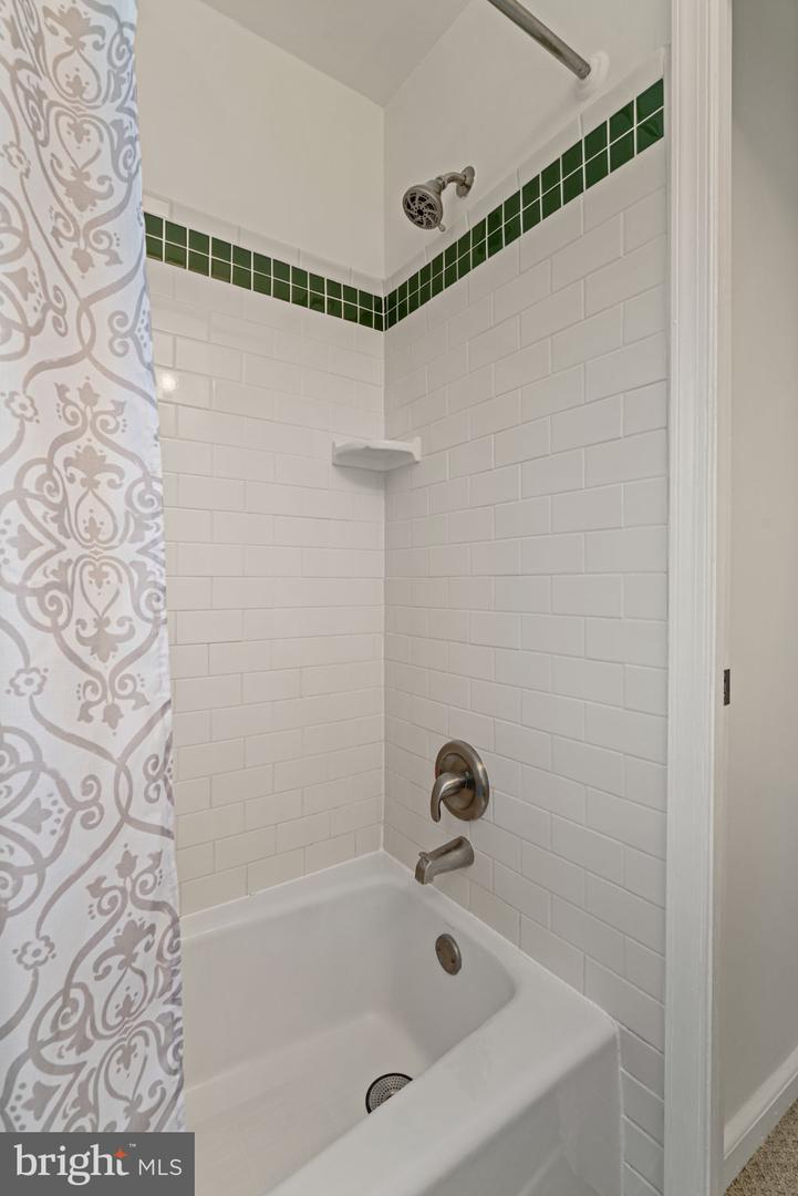 5939 MONTICELLO RD, ALEXANDRIA, Virginia 22303, 3 Bedrooms Bedrooms, ,2 BathroomsBathrooms,Residential,For sale,5939 MONTICELLO RD,VAFX2292156 MLS # VAFX2292156