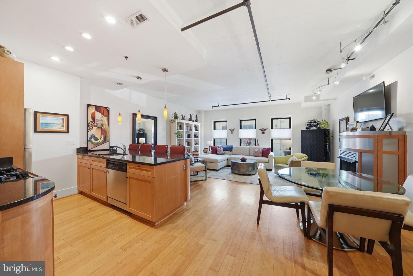 2328 CHAMPLAIN ST NW #101, WASHINGTON, District Of Columbia 20009, 3 Bedrooms Bedrooms, ,2 BathroomsBathrooms,Residential,For sale,2328 CHAMPLAIN ST NW #101,DCDC2247240 MLS # DCDC2247240