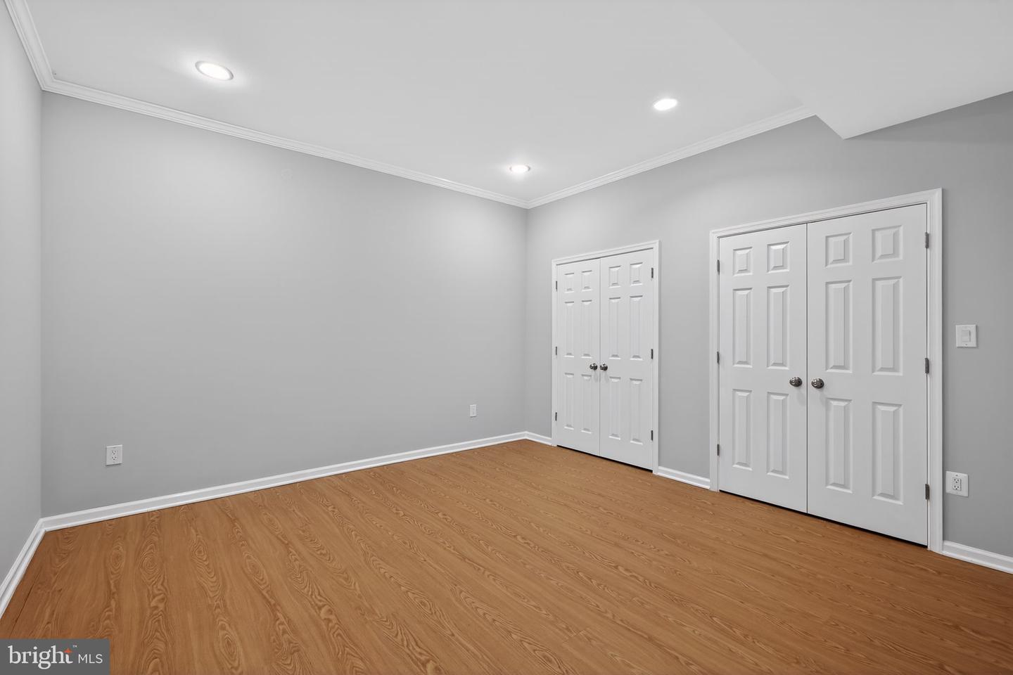 7333 LEWINSVILLE PARK CT, MCLEAN, Virginia 22101, 3 Bedrooms Bedrooms, ,3 BathroomsBathrooms,Residential,For sale,7333 LEWINSVILLE PARK CT,VAFX2292246 MLS # VAFX2292246