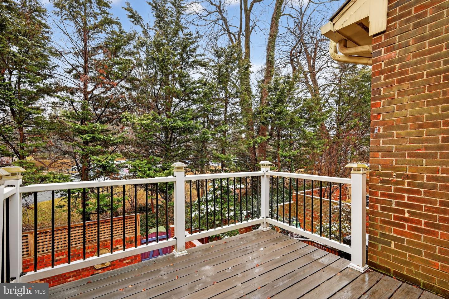 7333 LEWINSVILLE PARK CT, MCLEAN, Virginia 22101, 3 Bedrooms Bedrooms, ,3 BathroomsBathrooms,Residential,For sale,7333 LEWINSVILLE PARK CT,VAFX2292246 MLS # VAFX2292246