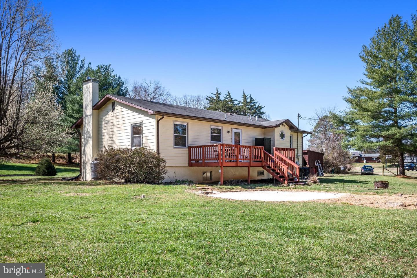 6521 HOWELLSVILLE RD, BOYCE, Virginia 22620, 3 Bedrooms Bedrooms, ,2 BathroomsBathrooms,Residential,For sale,6521 HOWELLSVILLE RD,VACL2006526 MLS # VACL2006526
