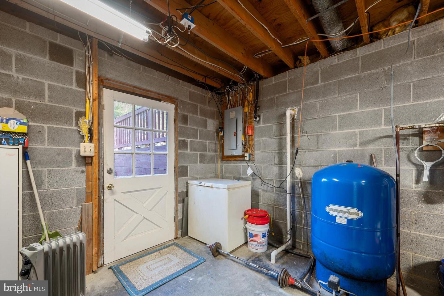 6521 HOWELLSVILLE RD, BOYCE, Virginia 22620, 3 Bedrooms Bedrooms, ,2 BathroomsBathrooms,Residential,For sale,6521 HOWELLSVILLE RD,VACL2006526 MLS # VACL2006526