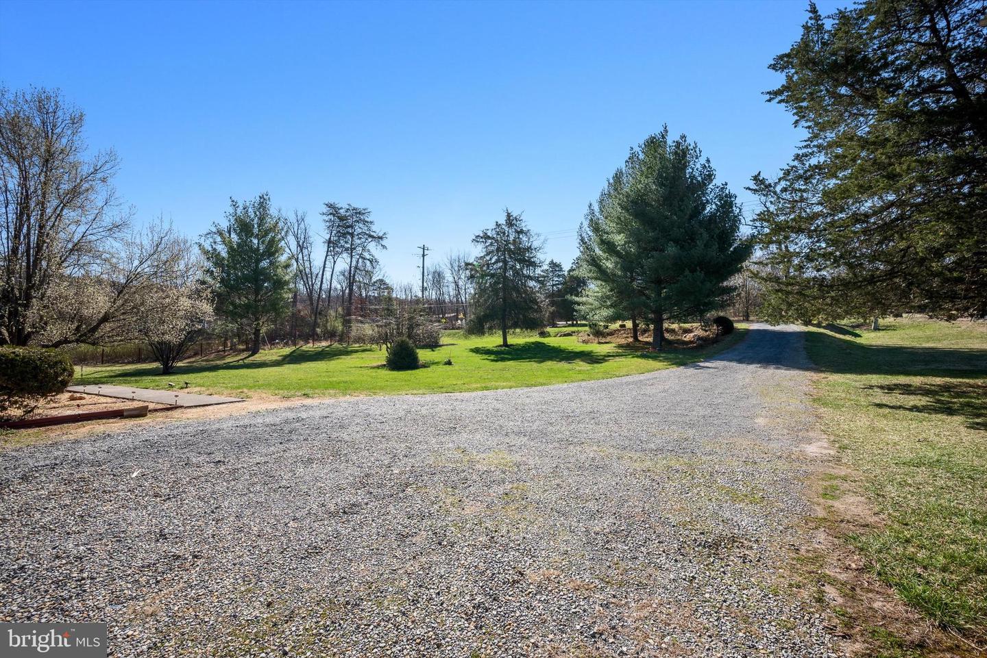 6521 HOWELLSVILLE RD, BOYCE, Virginia 22620, 3 Bedrooms Bedrooms, ,2 BathroomsBathrooms,Residential,For sale,6521 HOWELLSVILLE RD,VACL2006526 MLS # VACL2006526
