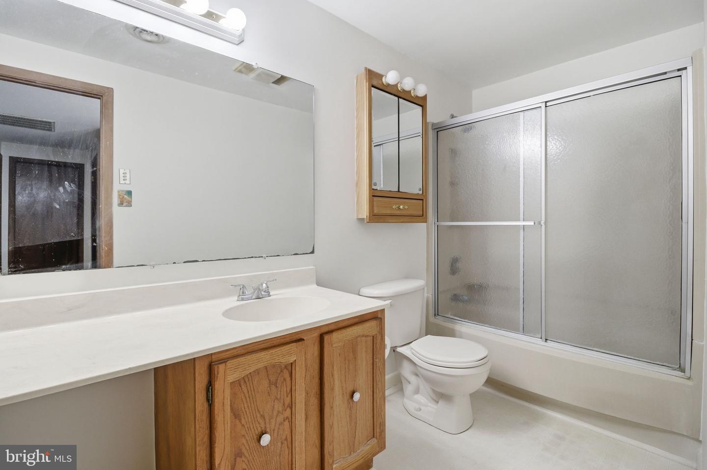 14088 CARRIAGE FORD RD, NOKESVILLE, Virginia 20181, 3 Bedrooms Bedrooms, ,3 BathroomsBathrooms,Residential,For sale,14088 CARRIAGE FORD RD,VAPW2113050 MLS # VAPW2113050