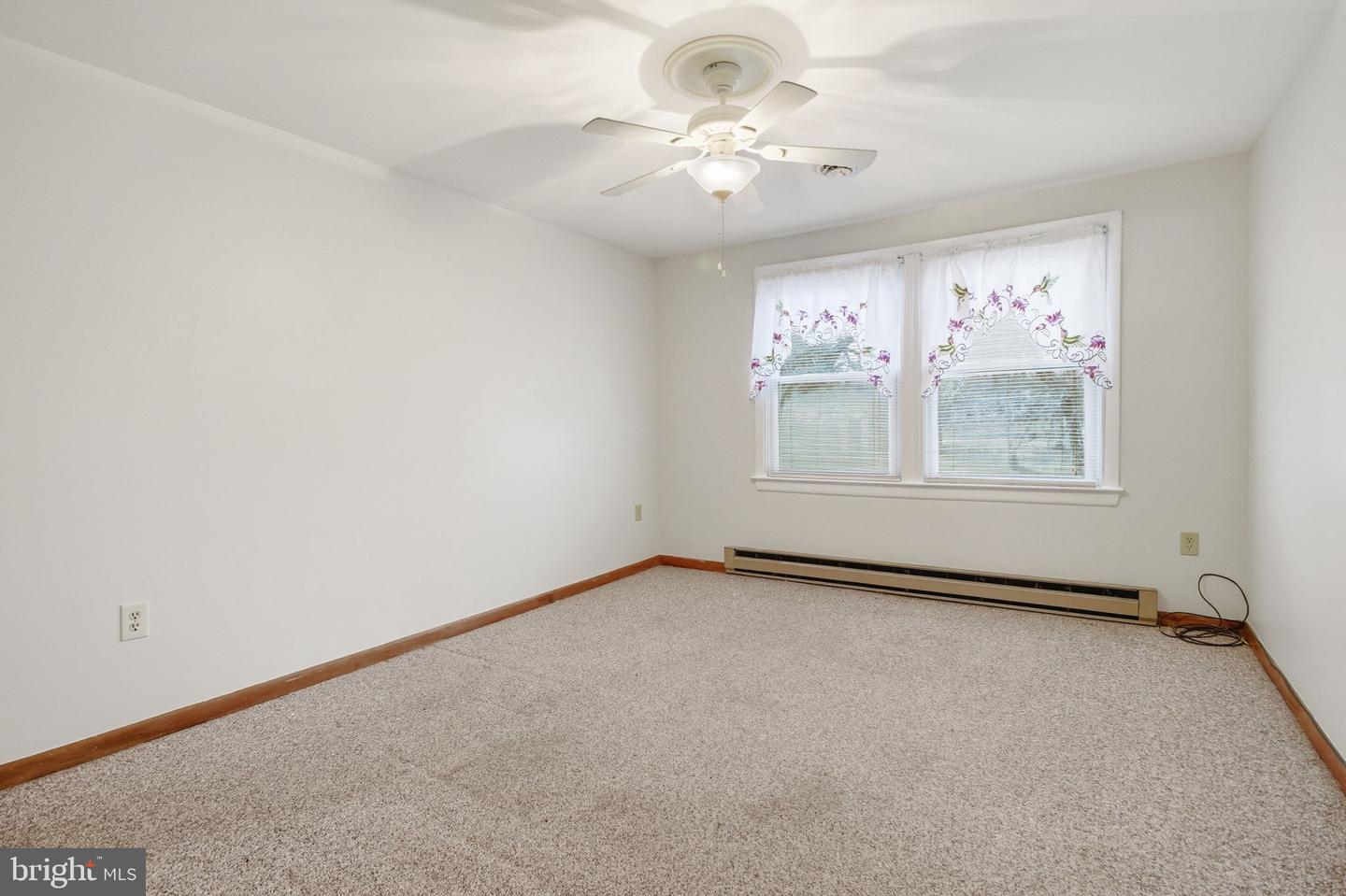 14088 CARRIAGE FORD RD, NOKESVILLE, Virginia 20181, 3 Bedrooms Bedrooms, ,3 BathroomsBathrooms,Residential,For sale,14088 CARRIAGE FORD RD,VAPW2113050 MLS # VAPW2113050