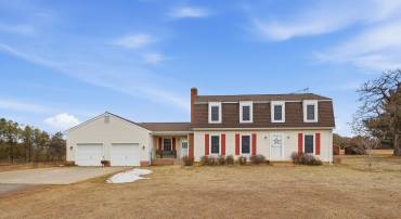 14088 CARRIAGE FORD RD, NOKESVILLE, Virginia 20181, 3 Bedrooms Bedrooms, ,3 BathroomsBathrooms,Residential,For sale,14088 CARRIAGE FORD RD,VAPW2113050 MLS # VAPW2113050