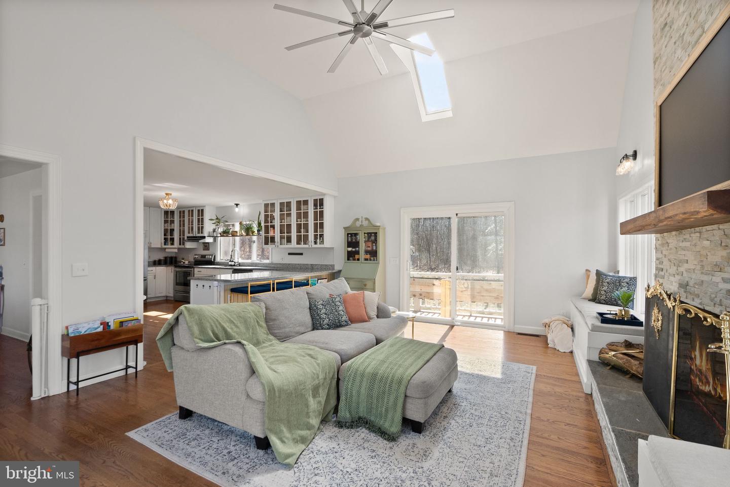 8089 MOORMONT RD, RAPIDAN, Virginia 22733, 4 Bedrooms Bedrooms, 14 Rooms Rooms,2 BathroomsBathrooms,Residential,For sale,8089 MOORMONT RD,VAOR2013388 MLS # VAOR2013388