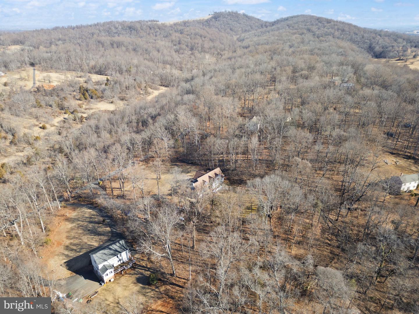 8089 MOORMONT RD, RAPIDAN, Virginia 22733, 4 Bedrooms Bedrooms, 14 Rooms Rooms,2 BathroomsBathrooms,Residential,For sale,8089 MOORMONT RD,VAOR2013388 MLS # VAOR2013388