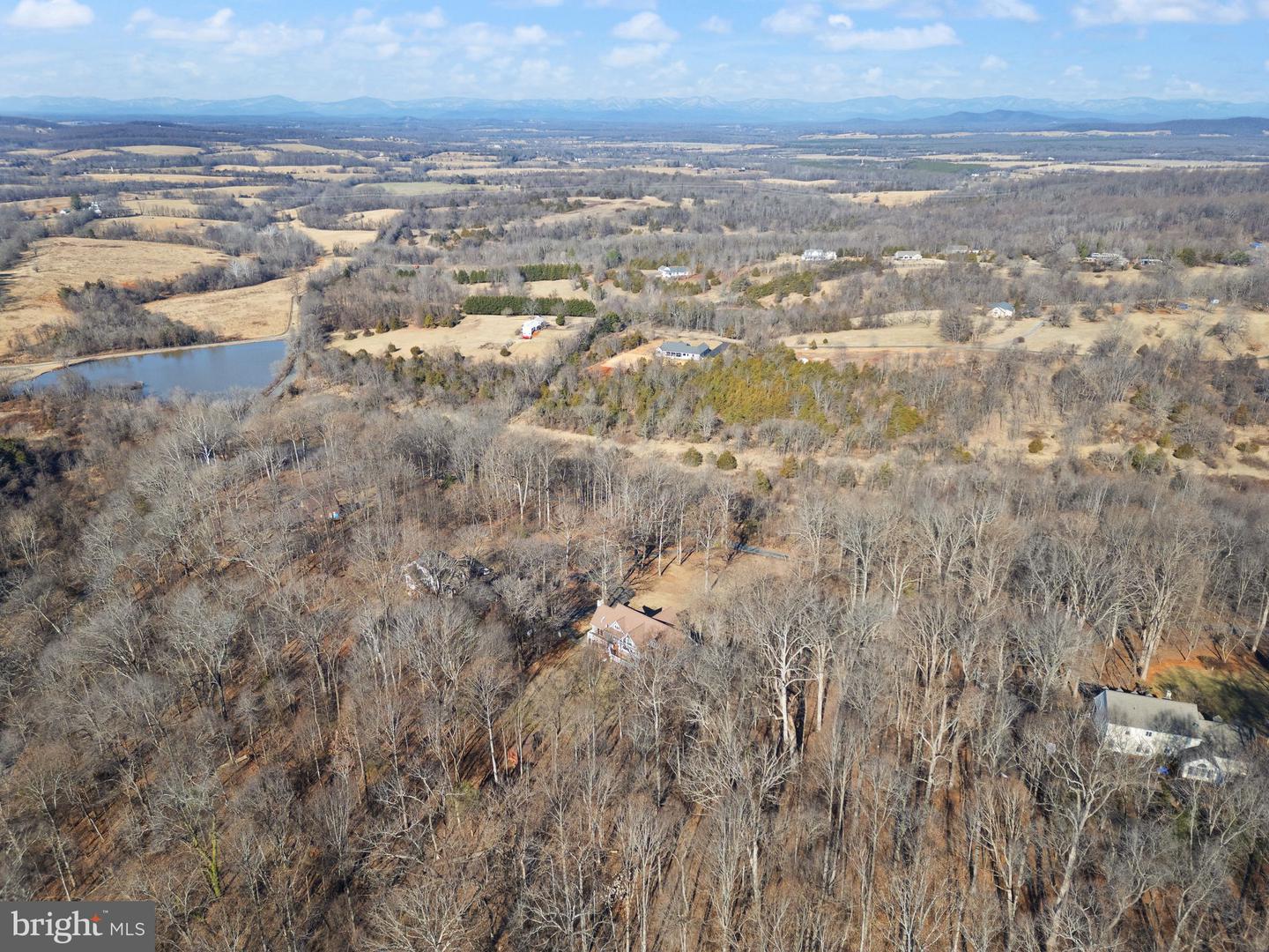 8089 MOORMONT RD, RAPIDAN, Virginia 22733, 4 Bedrooms Bedrooms, 14 Rooms Rooms,2 BathroomsBathrooms,Residential,For sale,8089 MOORMONT RD,VAOR2013388 MLS # VAOR2013388
