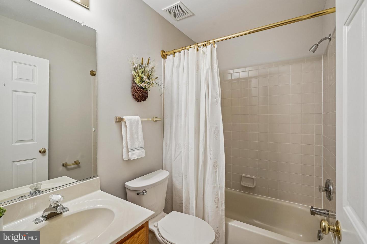 10129 SHARON SPRINGS DR, FREDERICKSBURG, Virginia 22408, 4 Bedrooms Bedrooms, ,2 BathroomsBathrooms,Residential,For sale,10129 SHARON SPRINGS DR,VASP2039496 MLS # VASP2039496