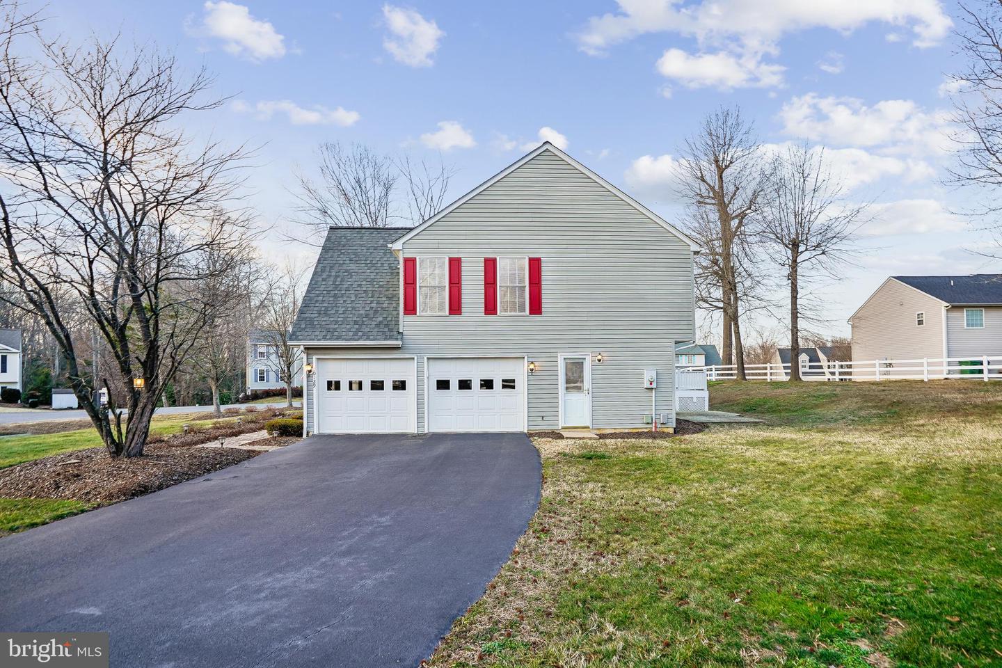 10129 SHARON SPRINGS DR, FREDERICKSBURG, Virginia 22408, 4 Bedrooms Bedrooms, ,2 BathroomsBathrooms,Residential,For sale,10129 SHARON SPRINGS DR,VASP2039496 MLS # VASP2039496