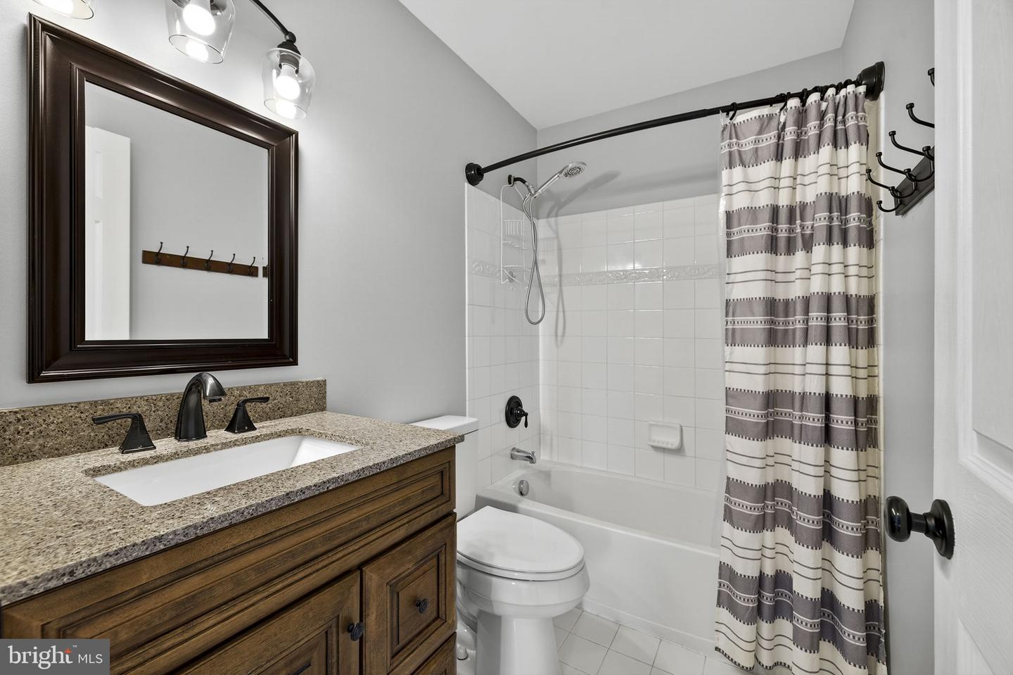 235 REBECCA DR, WINCHESTER, Virginia 22602, 5 Bedrooms Bedrooms, ,3 BathroomsBathrooms,Residential,For sale,235 REBECCA DR,VAFV2039734 MLS # VAFV2039734