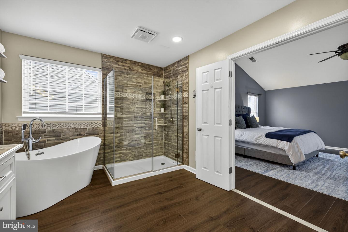 235 REBECCA DR, WINCHESTER, Virginia 22602, 5 Bedrooms Bedrooms, ,3 BathroomsBathrooms,Residential,For sale,235 REBECCA DR,VAFV2039734 MLS # VAFV2039734