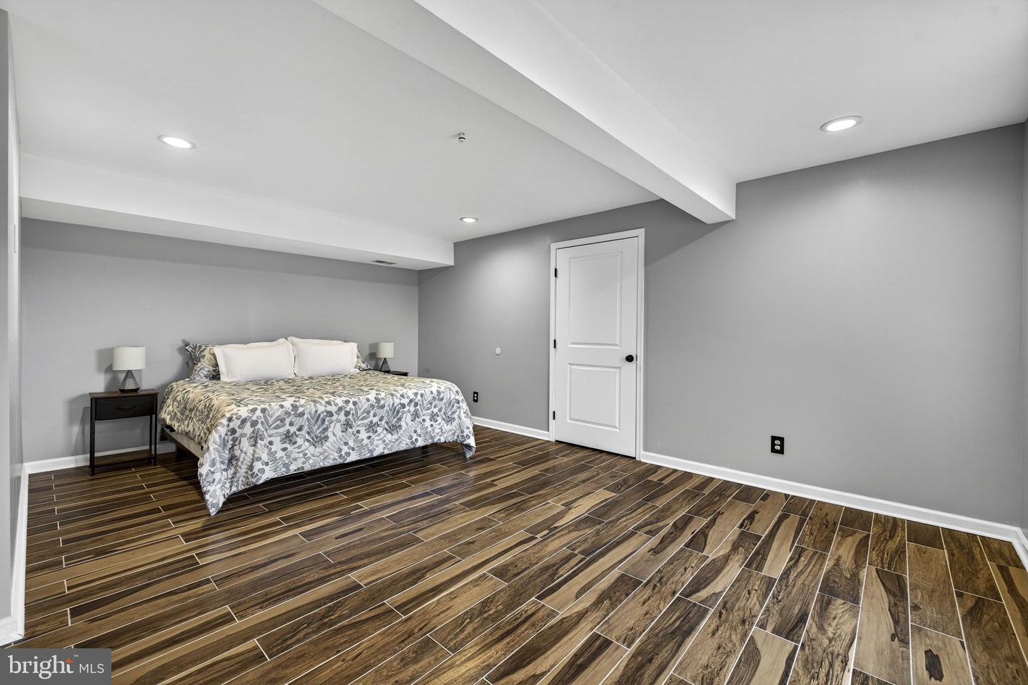 235 REBECCA DR, WINCHESTER, Virginia 22602, 5 Bedrooms Bedrooms, ,3 BathroomsBathrooms,Residential,For sale,235 REBECCA DR,VAFV2039734 MLS # VAFV2039734