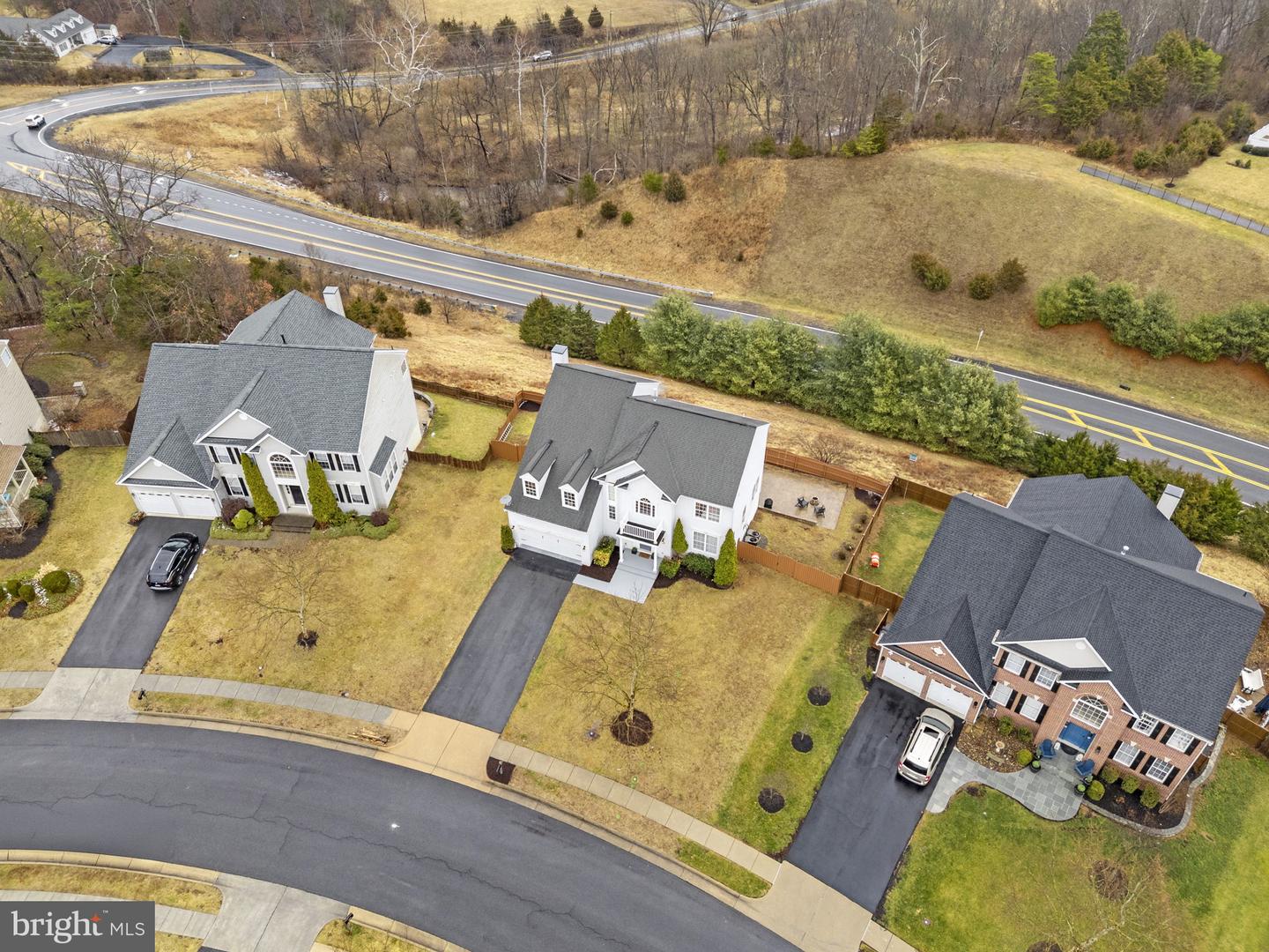 235 REBECCA DR, WINCHESTER, Virginia 22602, 5 Bedrooms Bedrooms, ,3 BathroomsBathrooms,Residential,For sale,235 REBECCA DR,VAFV2039734 MLS # VAFV2039734