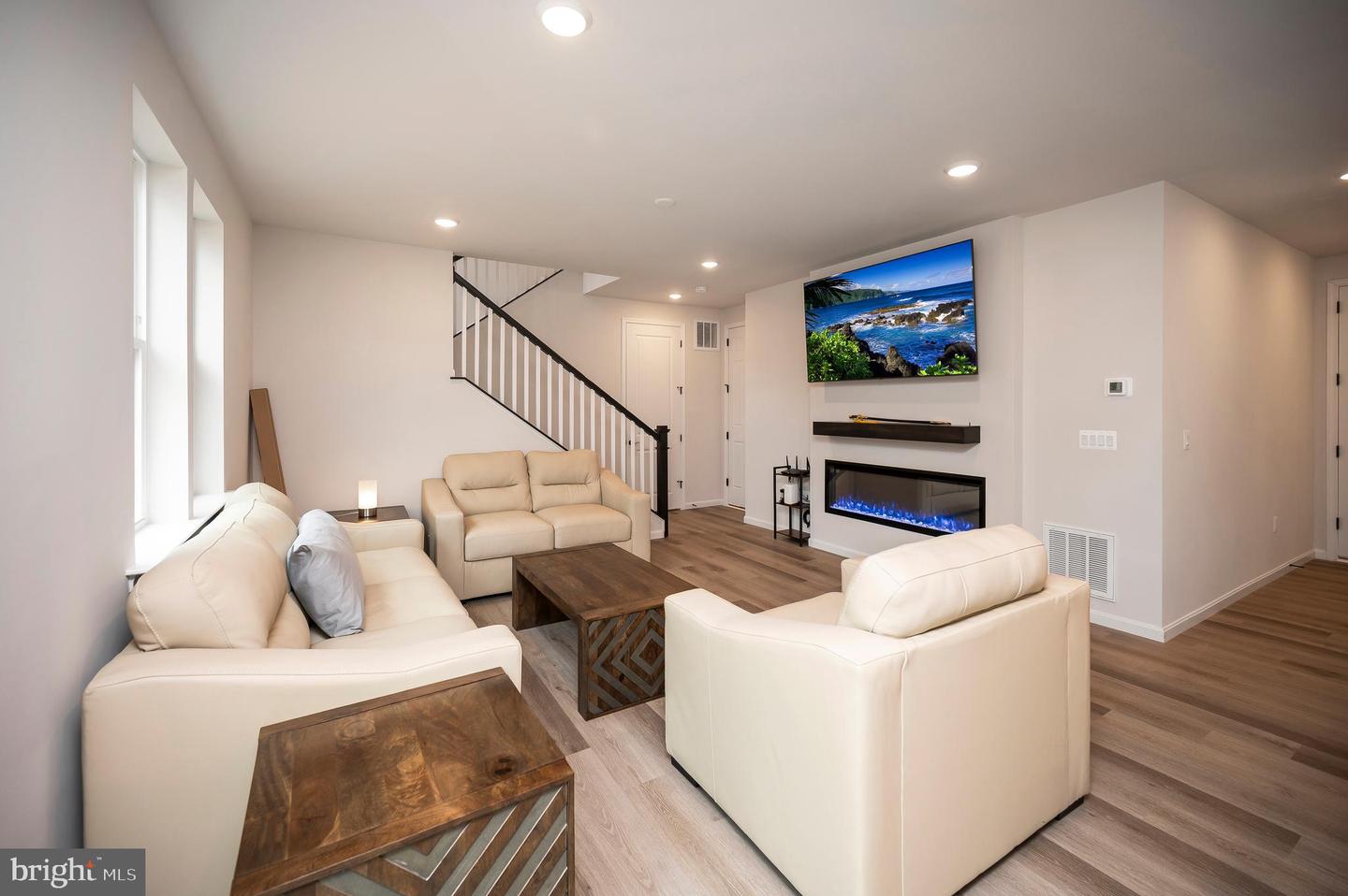 2892 WHITE TAIL DR, LOCUST GROVE, Virginia 22508, 3 Bedrooms Bedrooms, ,2 BathroomsBathrooms,Residential,For sale,2892 WHITE TAIL DR,VAOR2013392 MLS # VAOR2013392