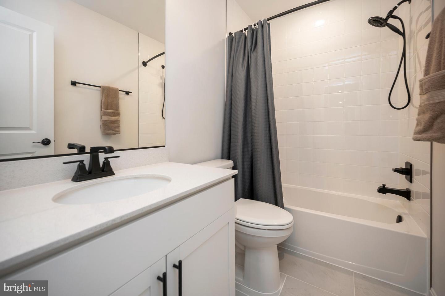 2892 WHITE TAIL DR, LOCUST GROVE, Virginia 22508, 3 Bedrooms Bedrooms, ,2 BathroomsBathrooms,Residential,For sale,2892 WHITE TAIL DR,VAOR2013392 MLS # VAOR2013392