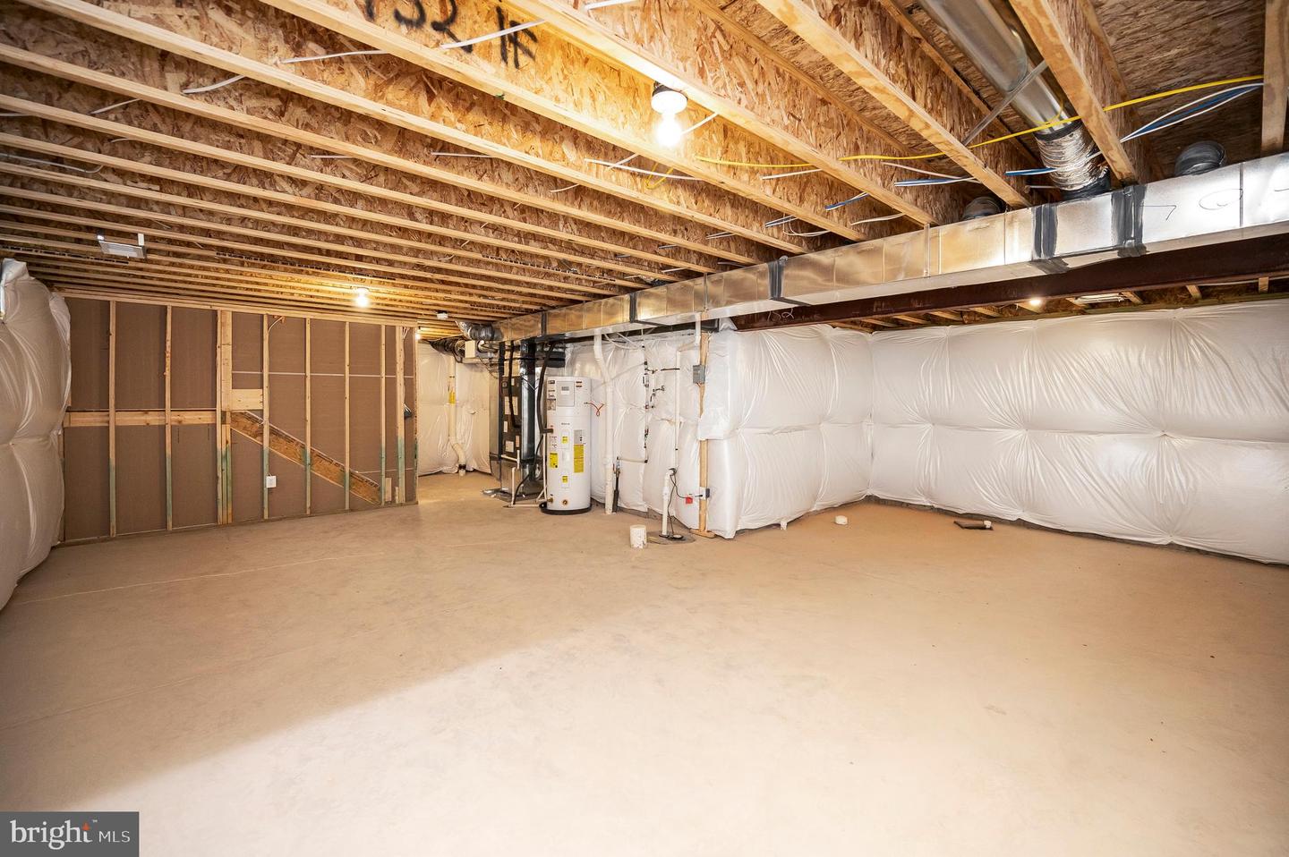 2892 WHITE TAIL DR, LOCUST GROVE, Virginia 22508, 3 Bedrooms Bedrooms, ,2 BathroomsBathrooms,Residential,For sale,2892 WHITE TAIL DR,VAOR2013392 MLS # VAOR2013392