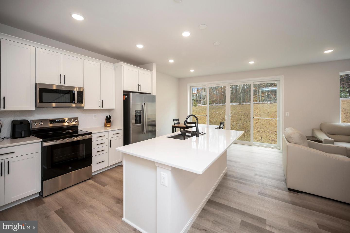 2892 WHITE TAIL DR, LOCUST GROVE, Virginia 22508, 3 Bedrooms Bedrooms, ,2 BathroomsBathrooms,Residential,For sale,2892 WHITE TAIL DR,VAOR2013392 MLS # VAOR2013392