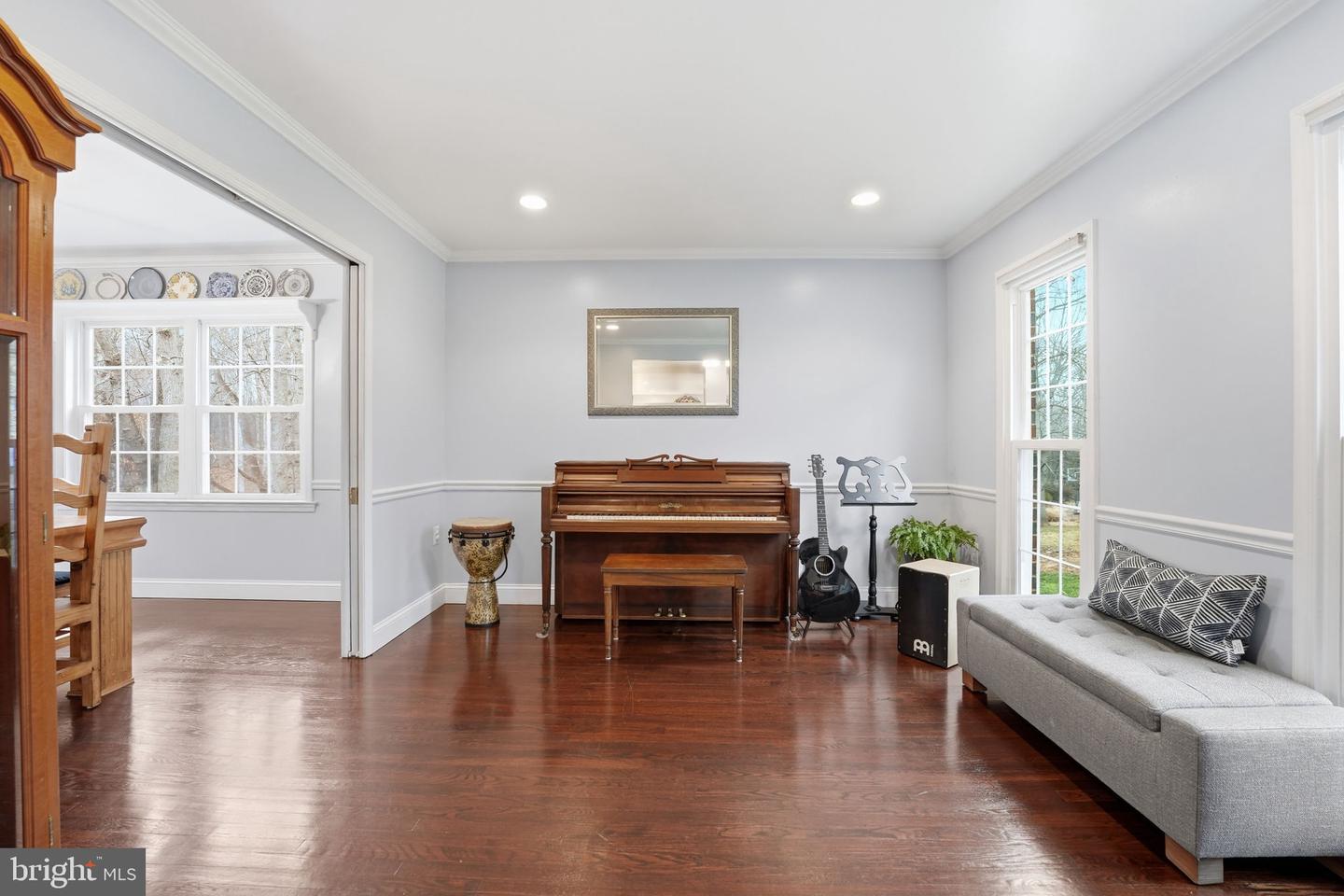 3214 DOMINY CT, OAKTON, Virginia 22124, 5 Bedrooms Bedrooms, ,3 BathroomsBathrooms,Residential,For sale,3214 DOMINY CT,VAFX2292440 MLS # VAFX2292440