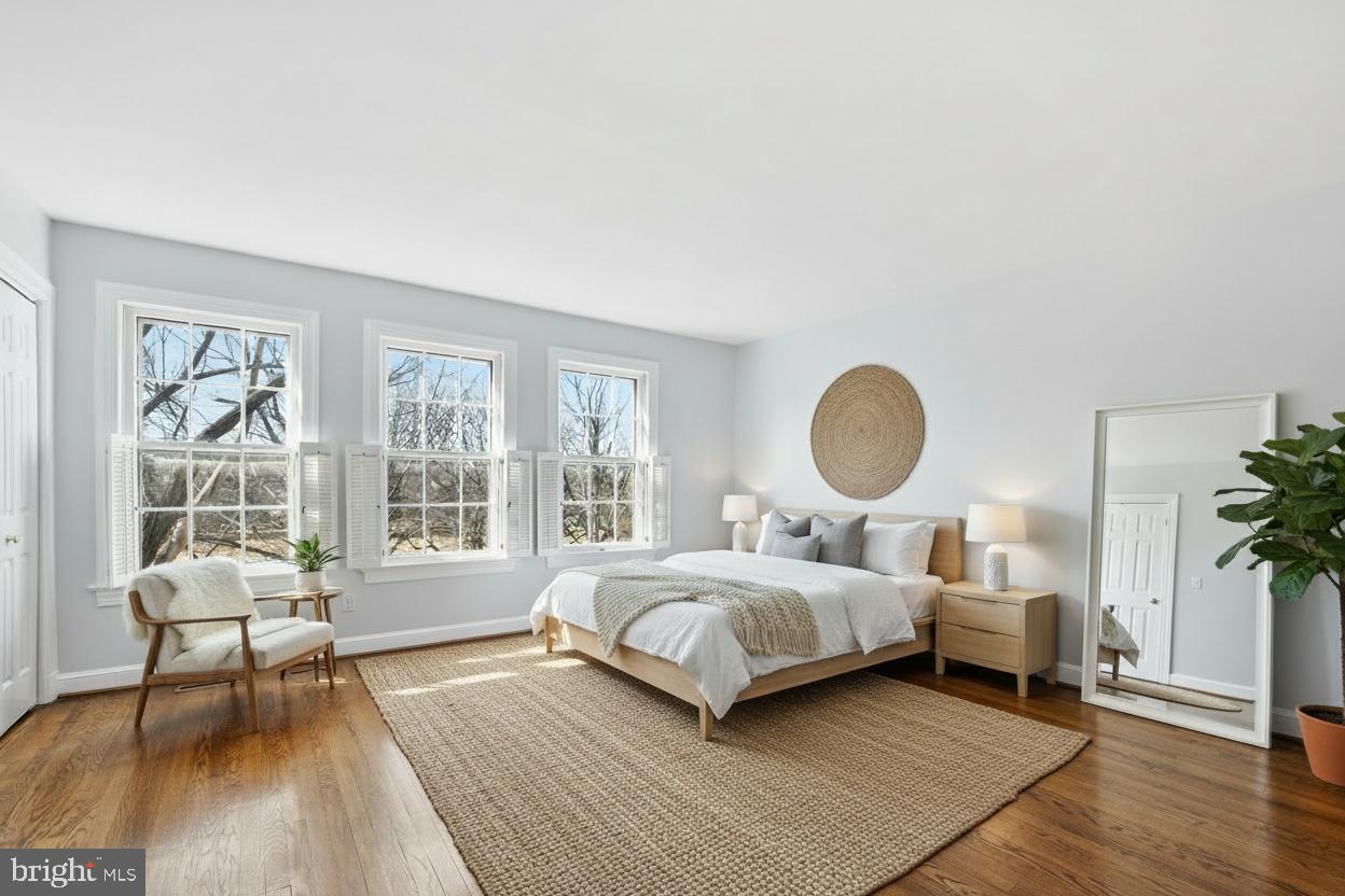 414 3RD ST SE, WASHINGTON, District Of Columbia 20003, 3 Bedrooms Bedrooms, ,3 BathroomsBathrooms,Residential,For sale,414 3RD ST SE,DCDC2247468 MLS # DCDC2247468