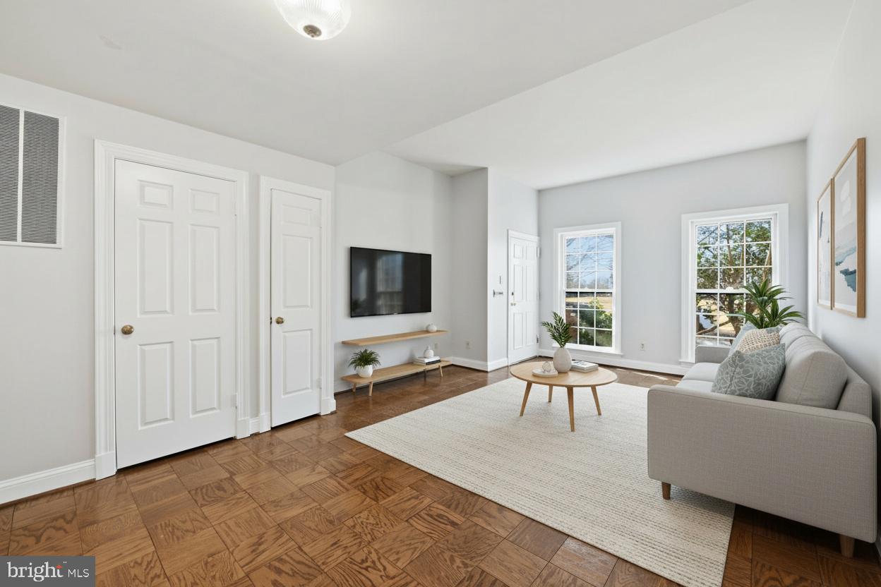 414 3RD ST SE, WASHINGTON, District Of Columbia 20003, 3 Bedrooms Bedrooms, ,3 BathroomsBathrooms,Residential,For sale,414 3RD ST SE,DCDC2247468 MLS # DCDC2247468